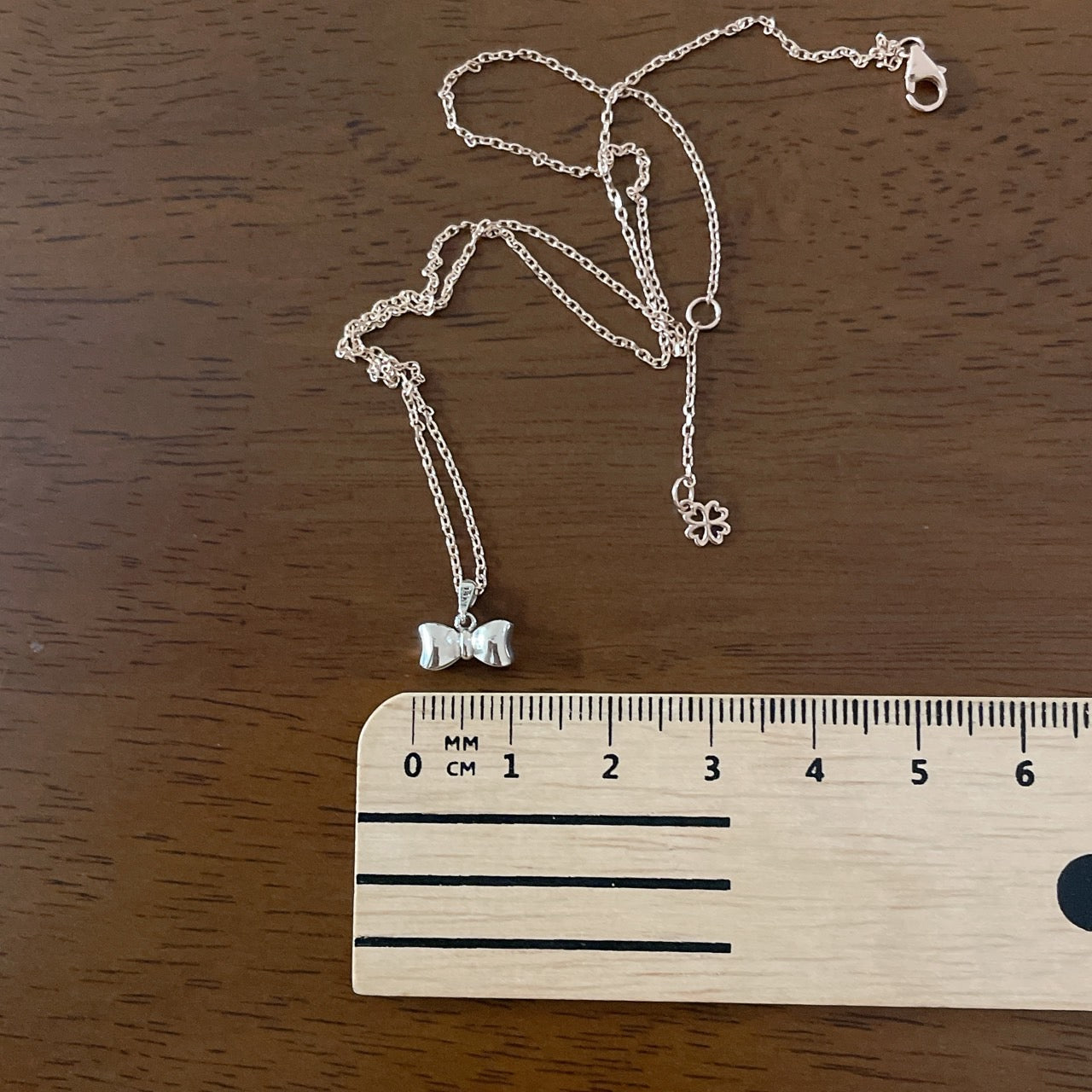 Mini Ribbon Necklace
