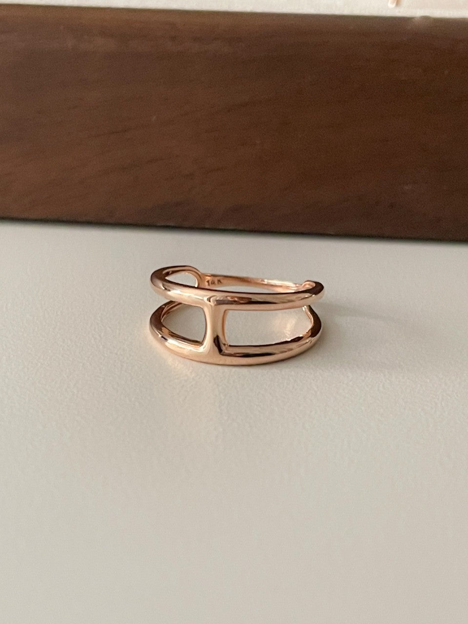 H Shape Ring