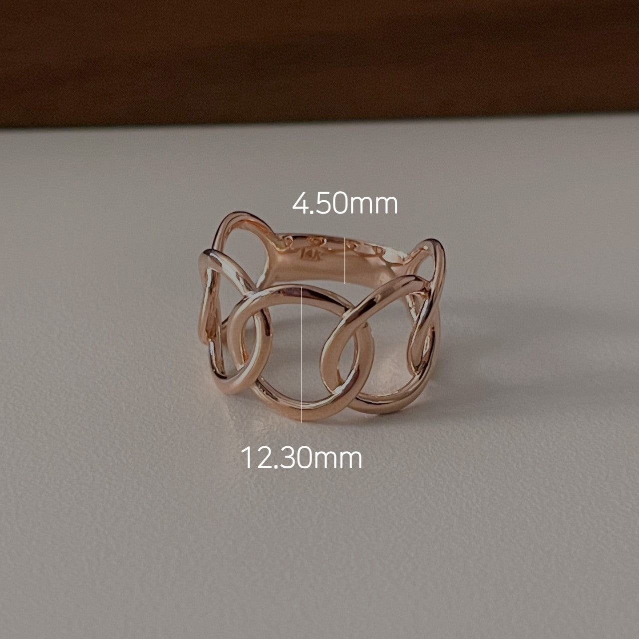 Circle Link Ring