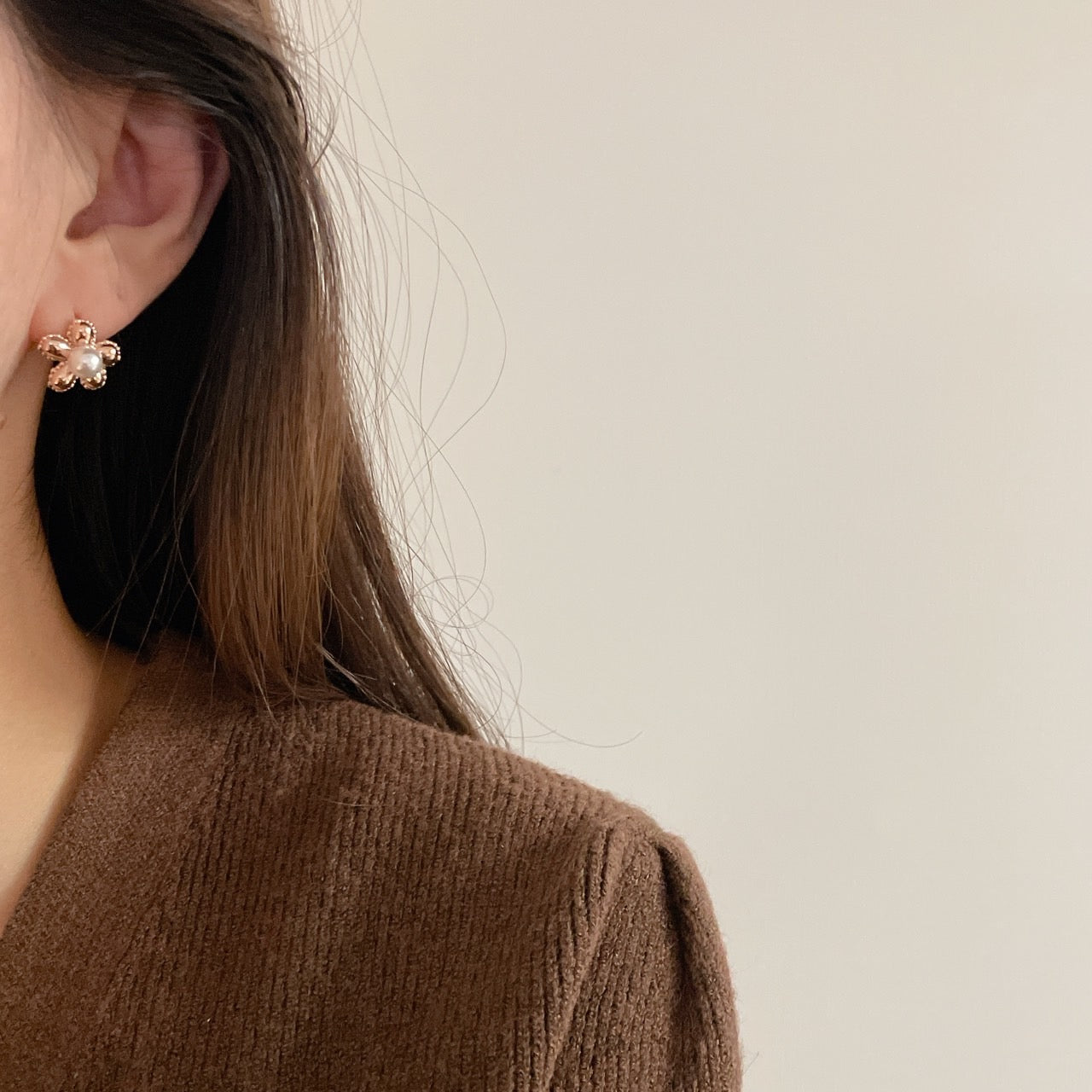 Flower Pearl Earrings