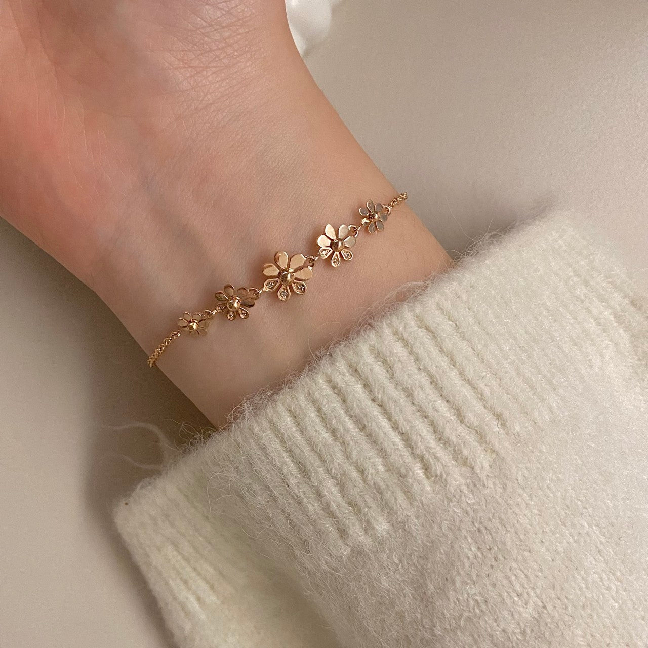 Flower Bracelet