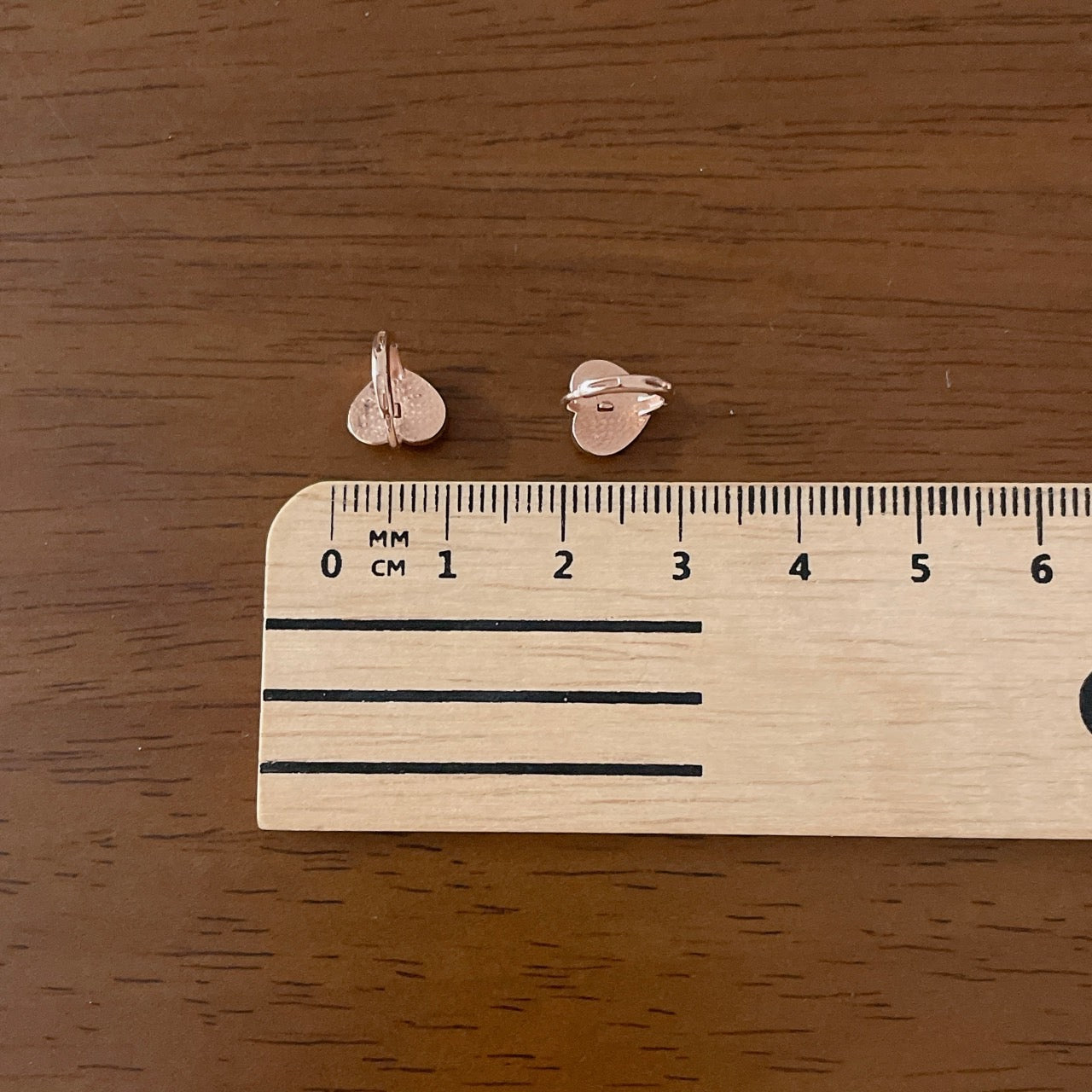 Bow Epoxy Earrings