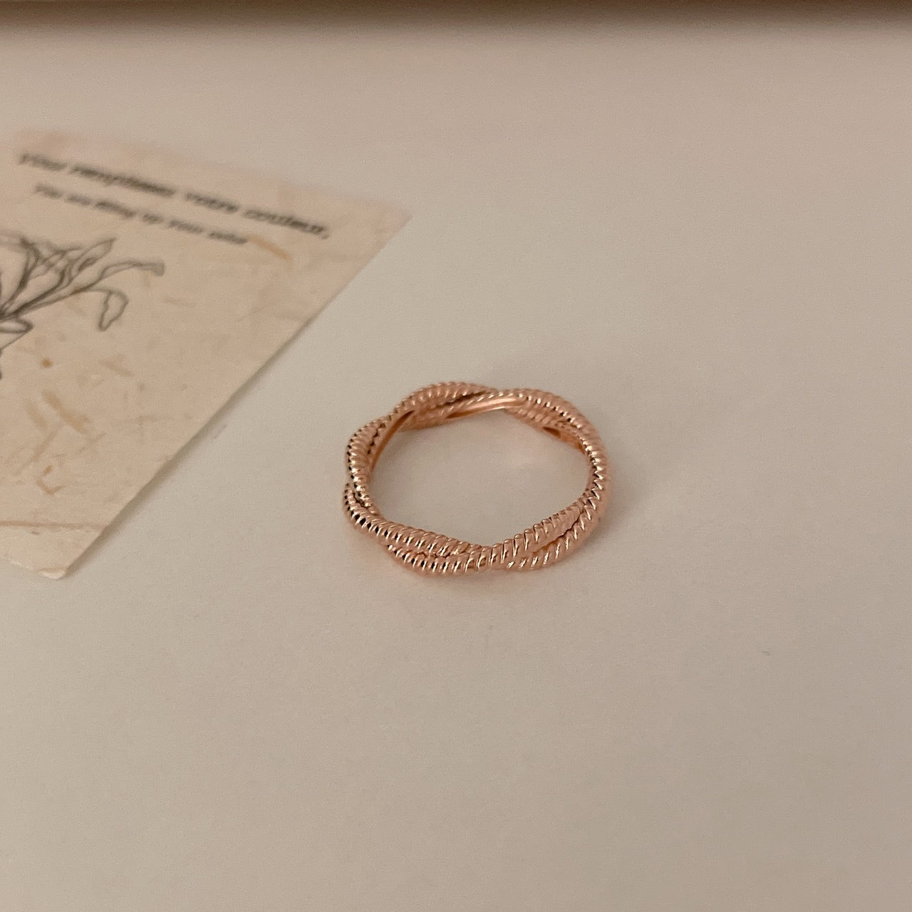 Twist Ring