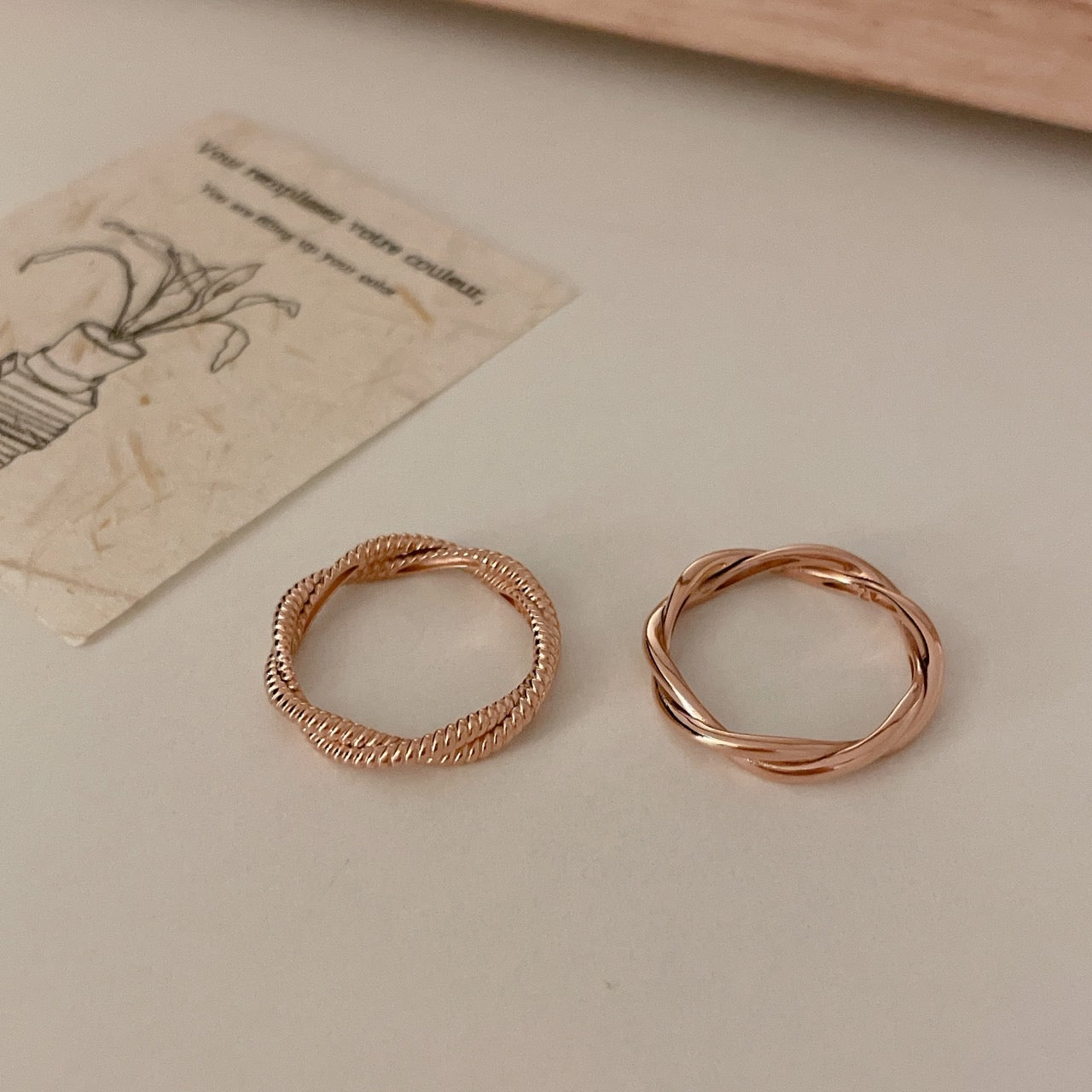 Twist Ring
