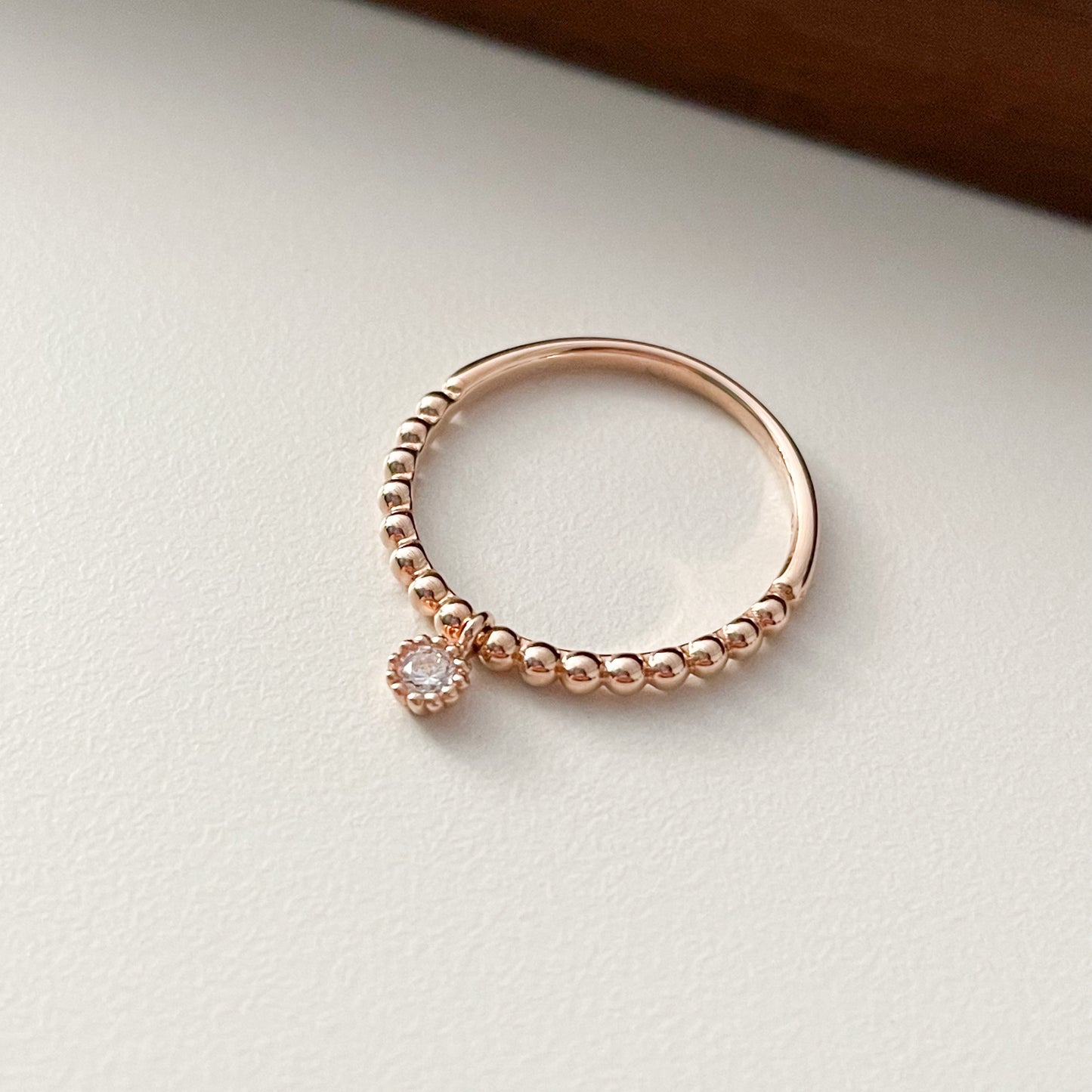 Dangle Ring