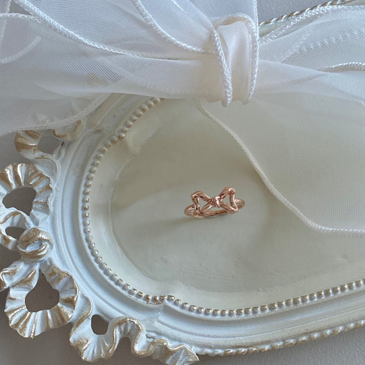 Bow Ring