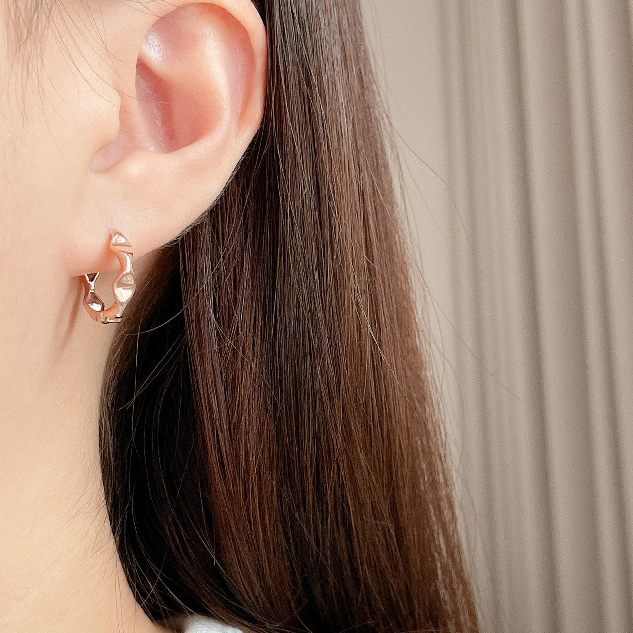 Wavy Hoop Earrings