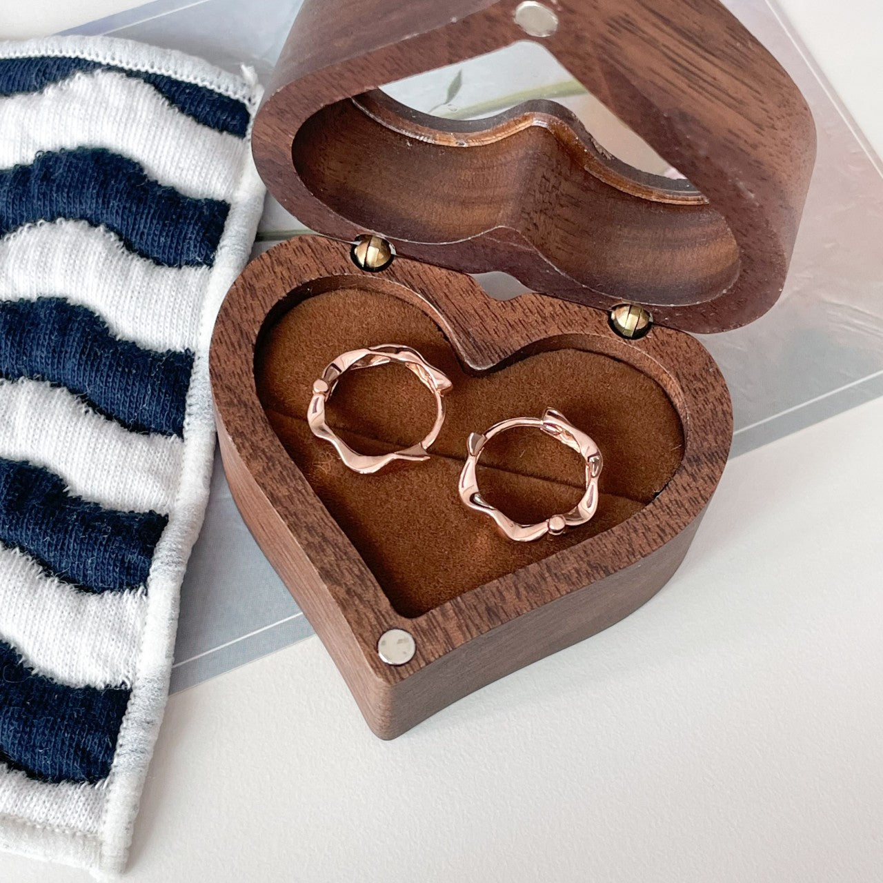 Wavy Hoop Earrings