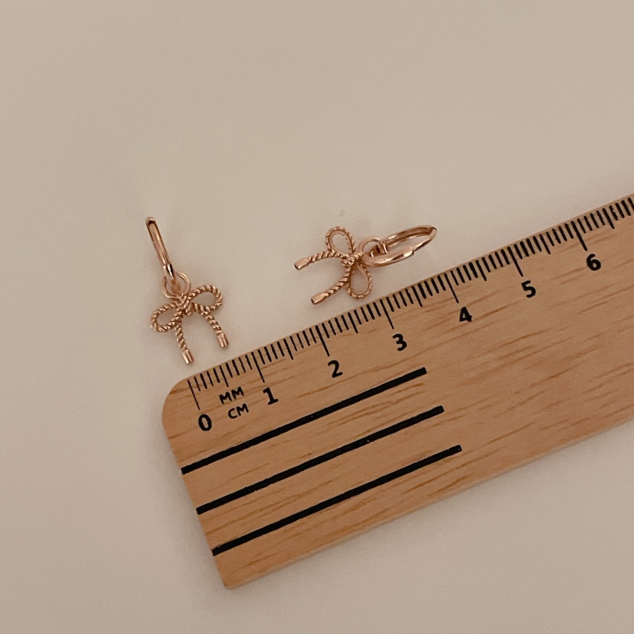 Rope Twist Bow Earrings