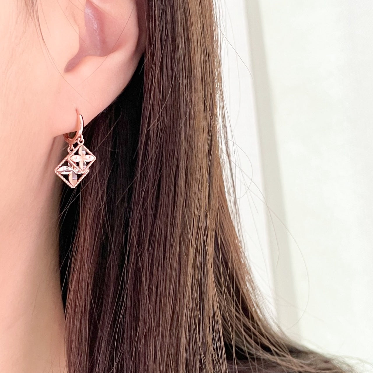 Flower Dangle Earrings