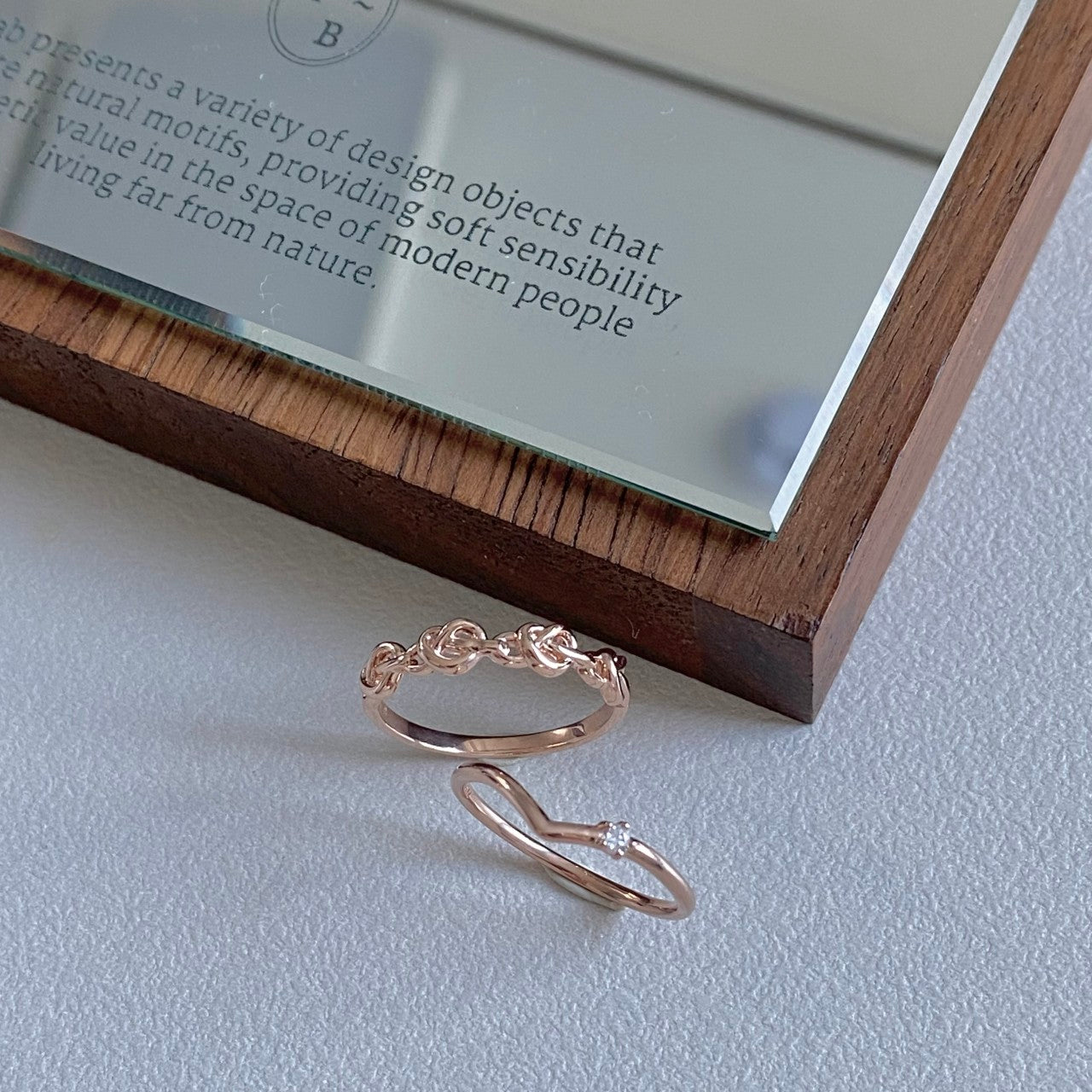 V & Pretzel Ring