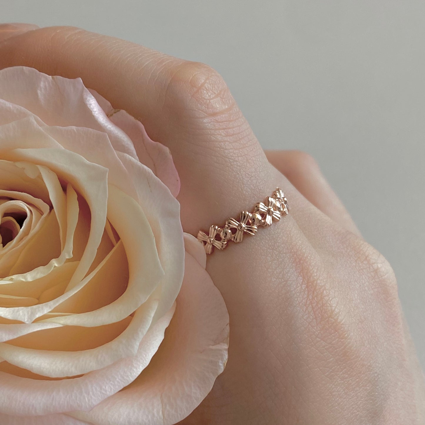 Flower Band Ring