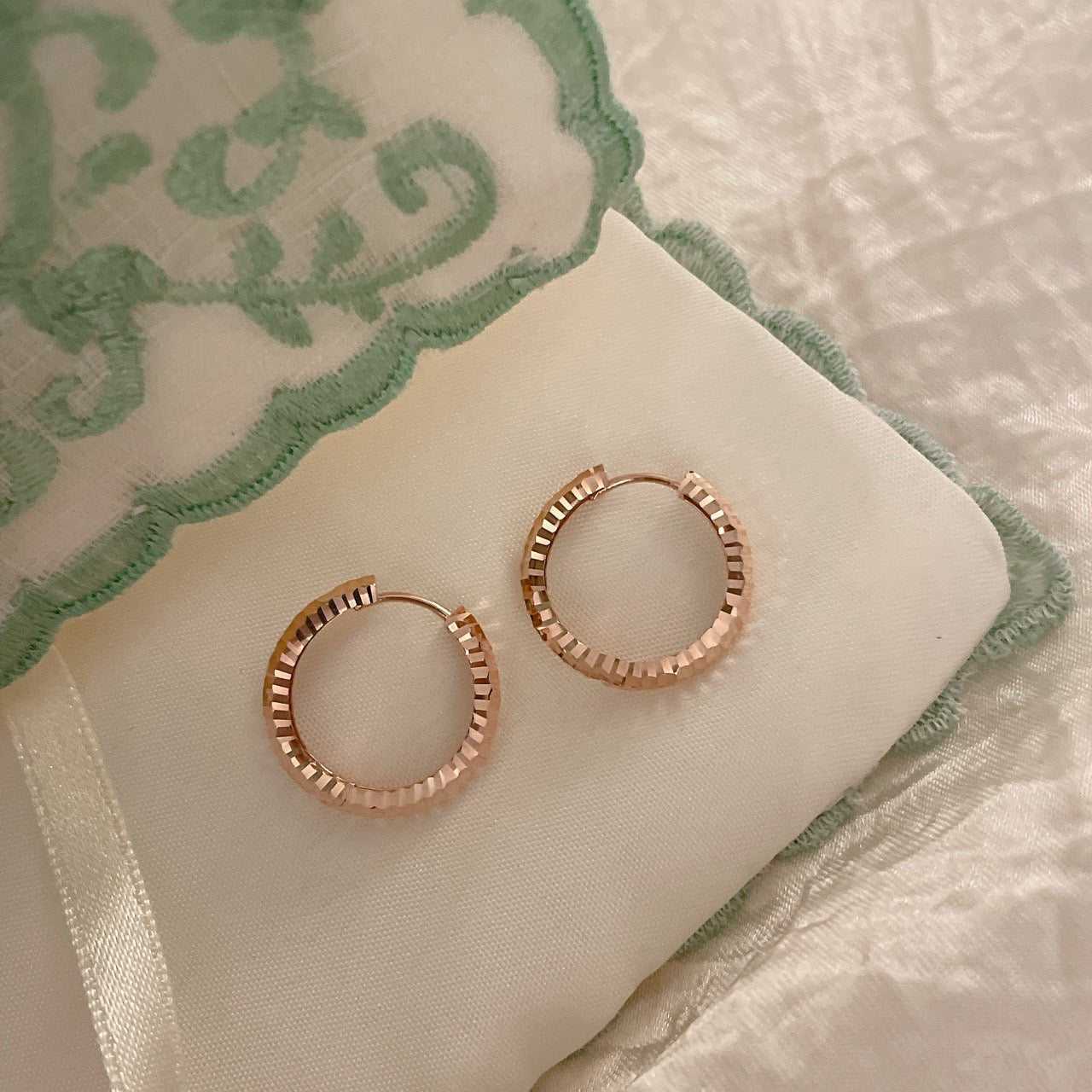 Bow Ball Earrings
