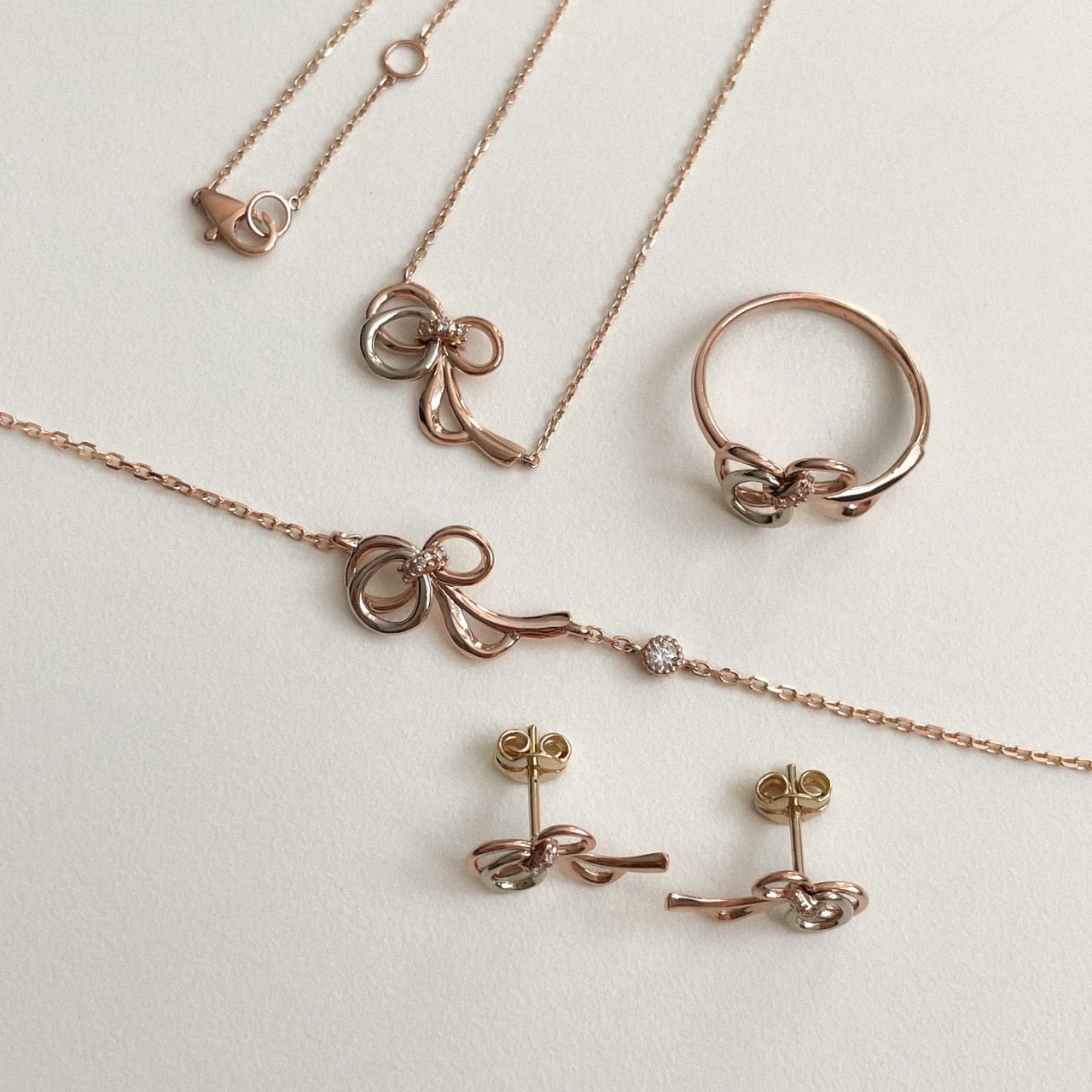 Bow Bracelet