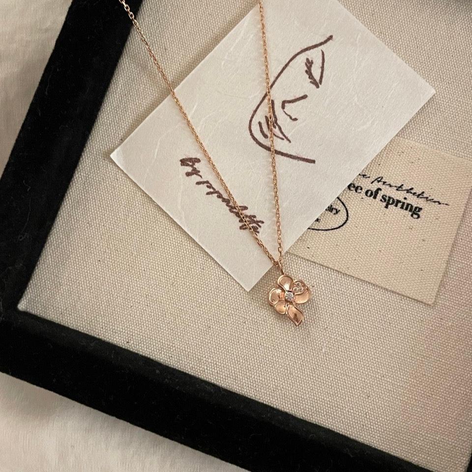 Flower Necklace