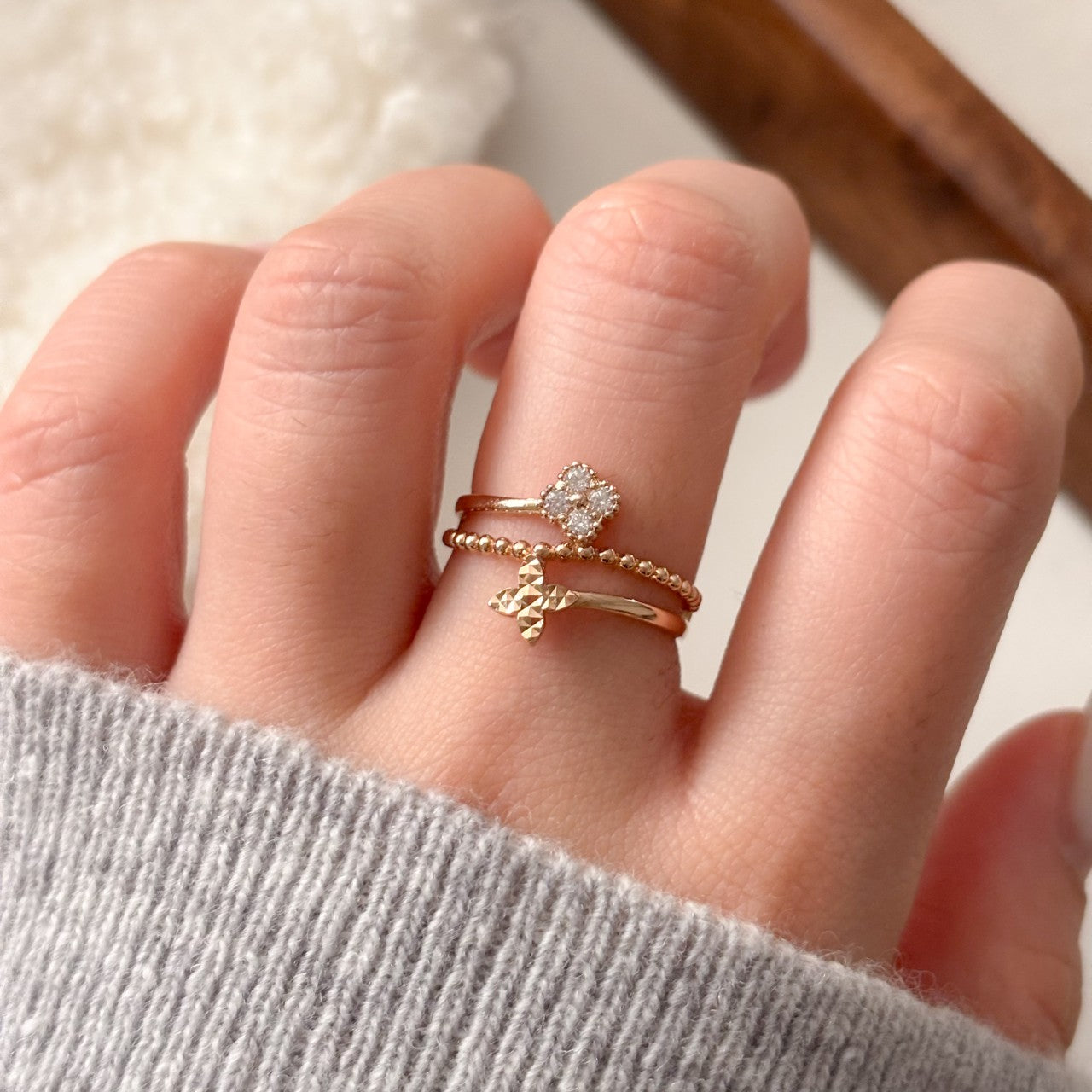 Clover Ring