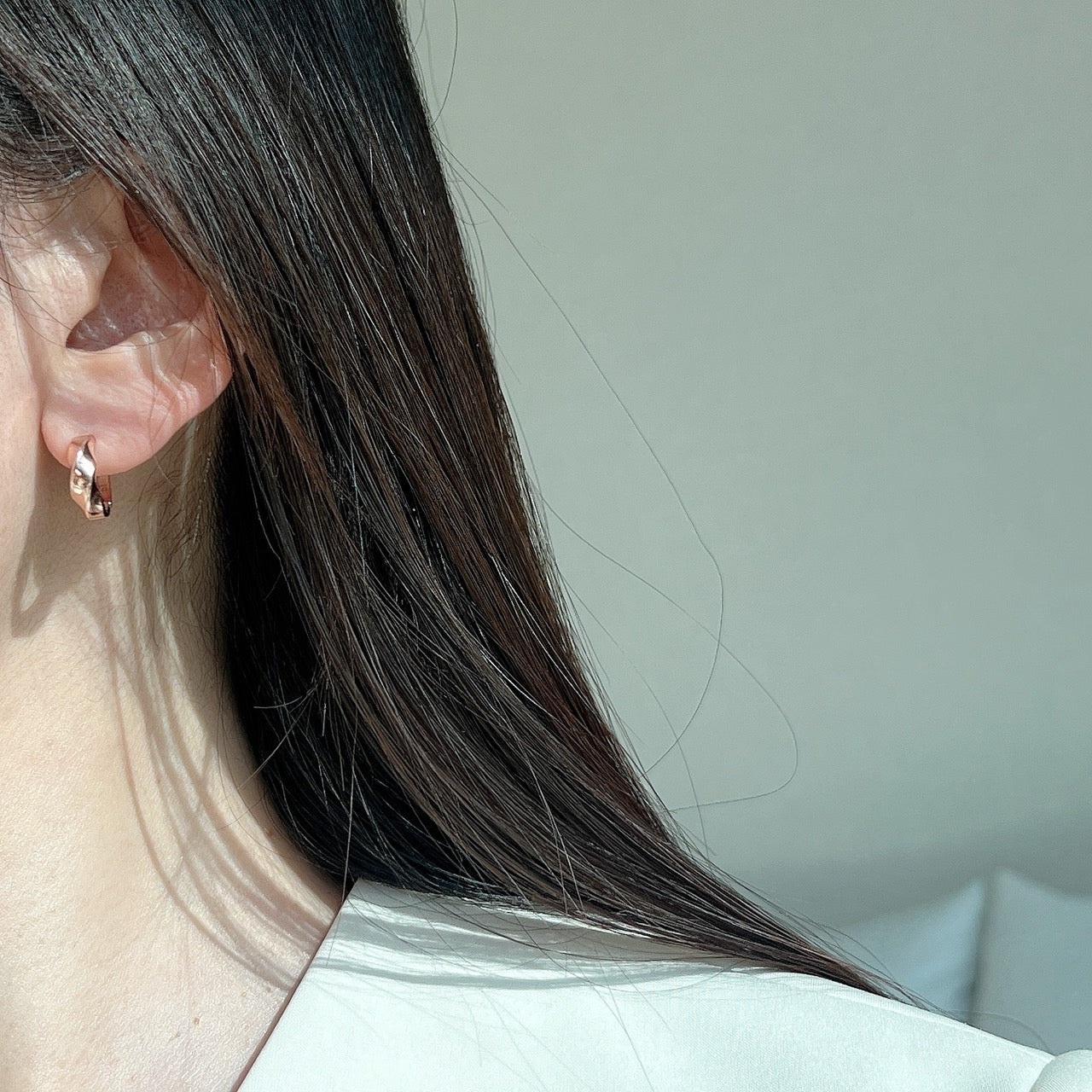 Wavy Huggie Earrings
