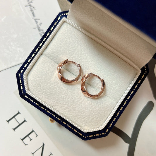 Wavy Huggie Earrings