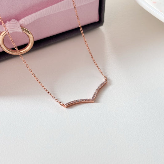 V Necklace