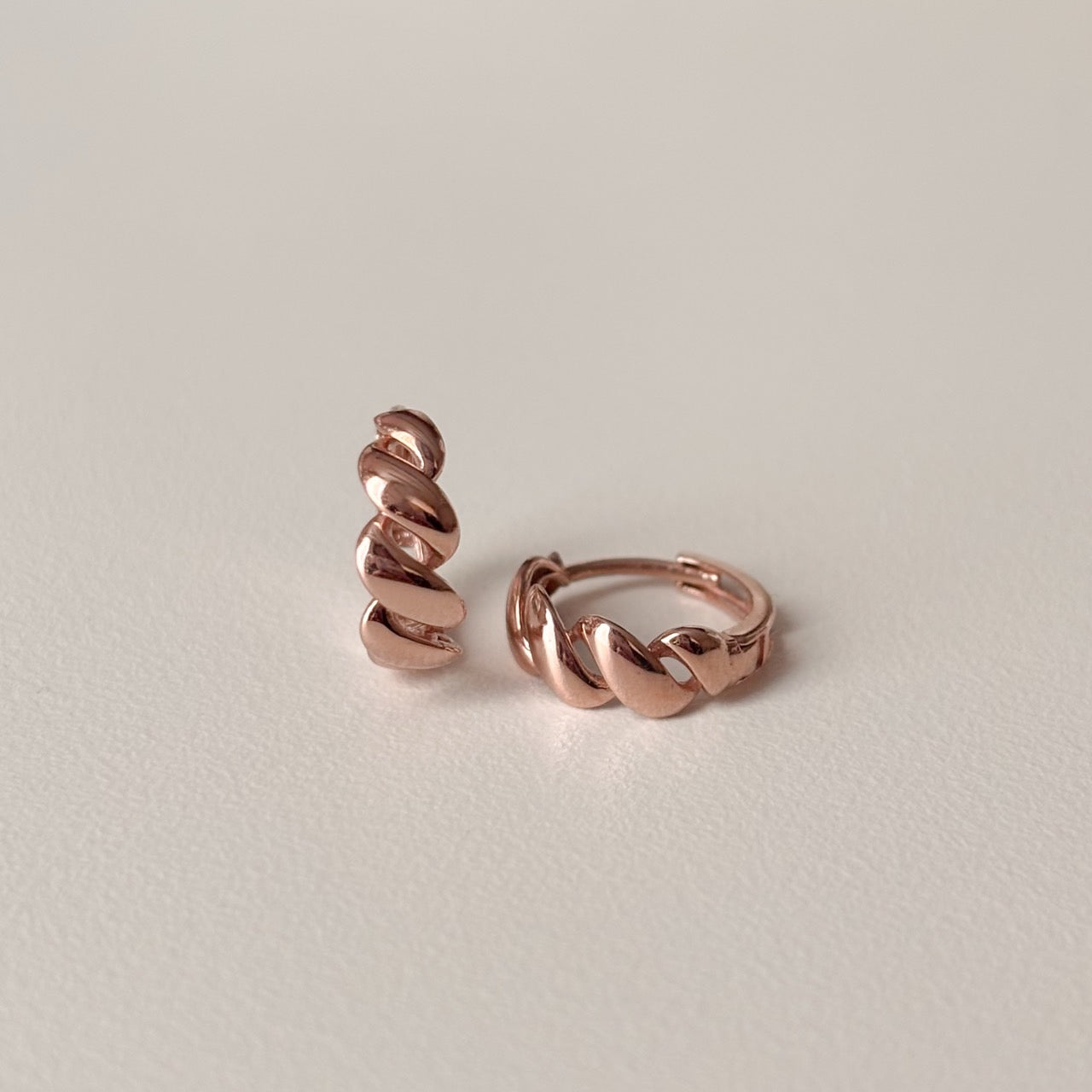 Wavy Hoop Earrings