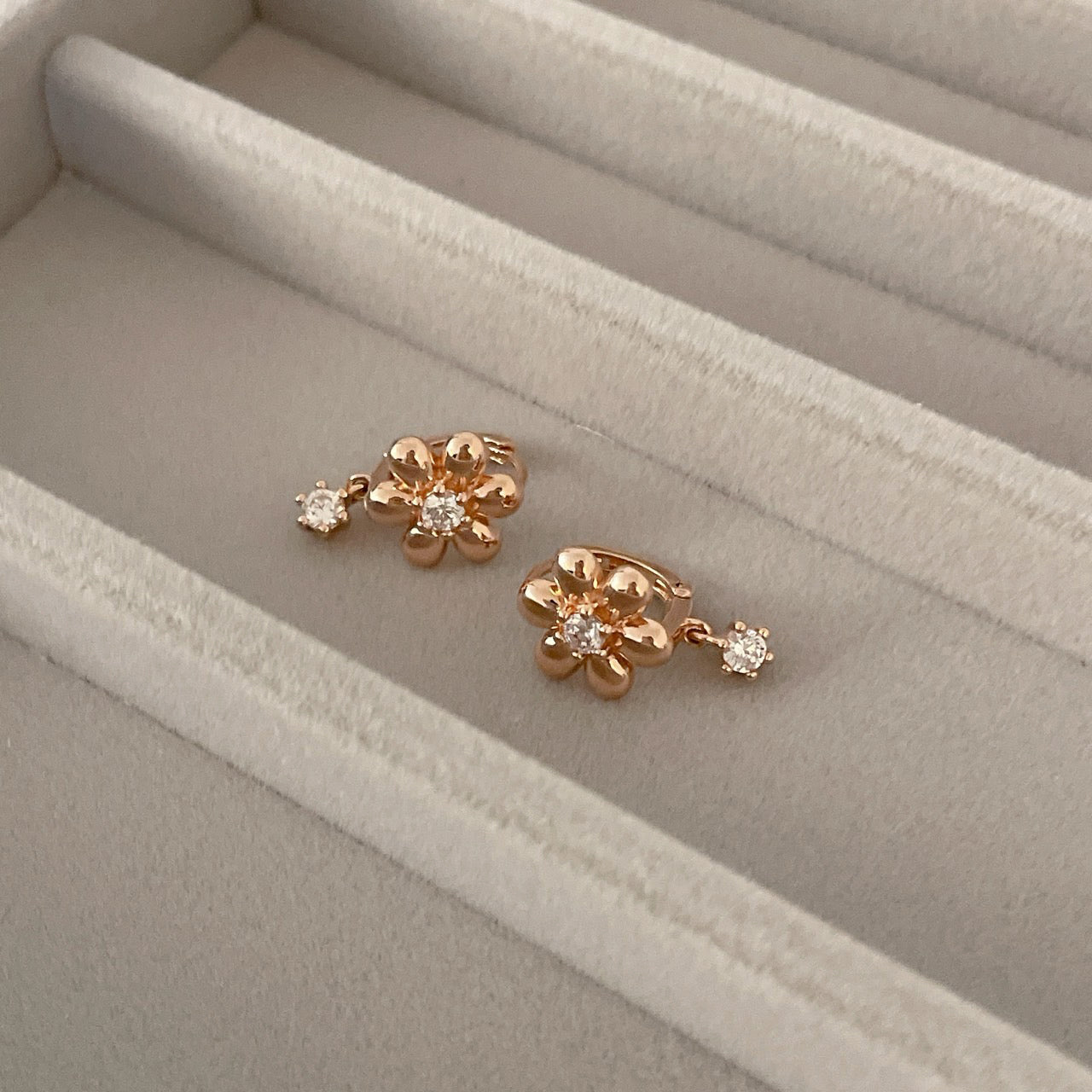 Flower Dangle Earrings