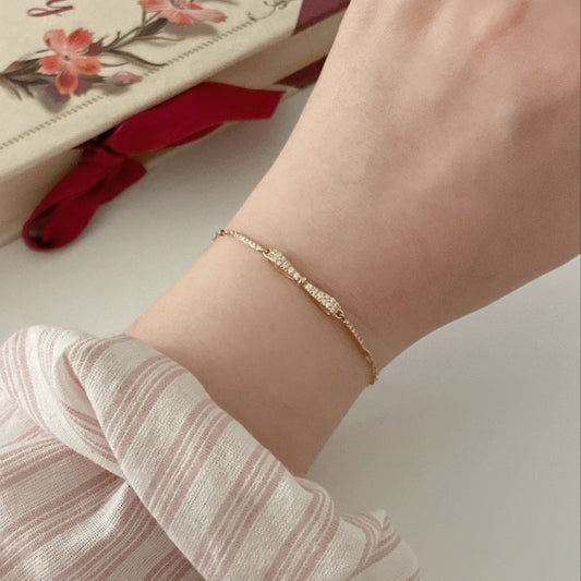 Bow Bracelet