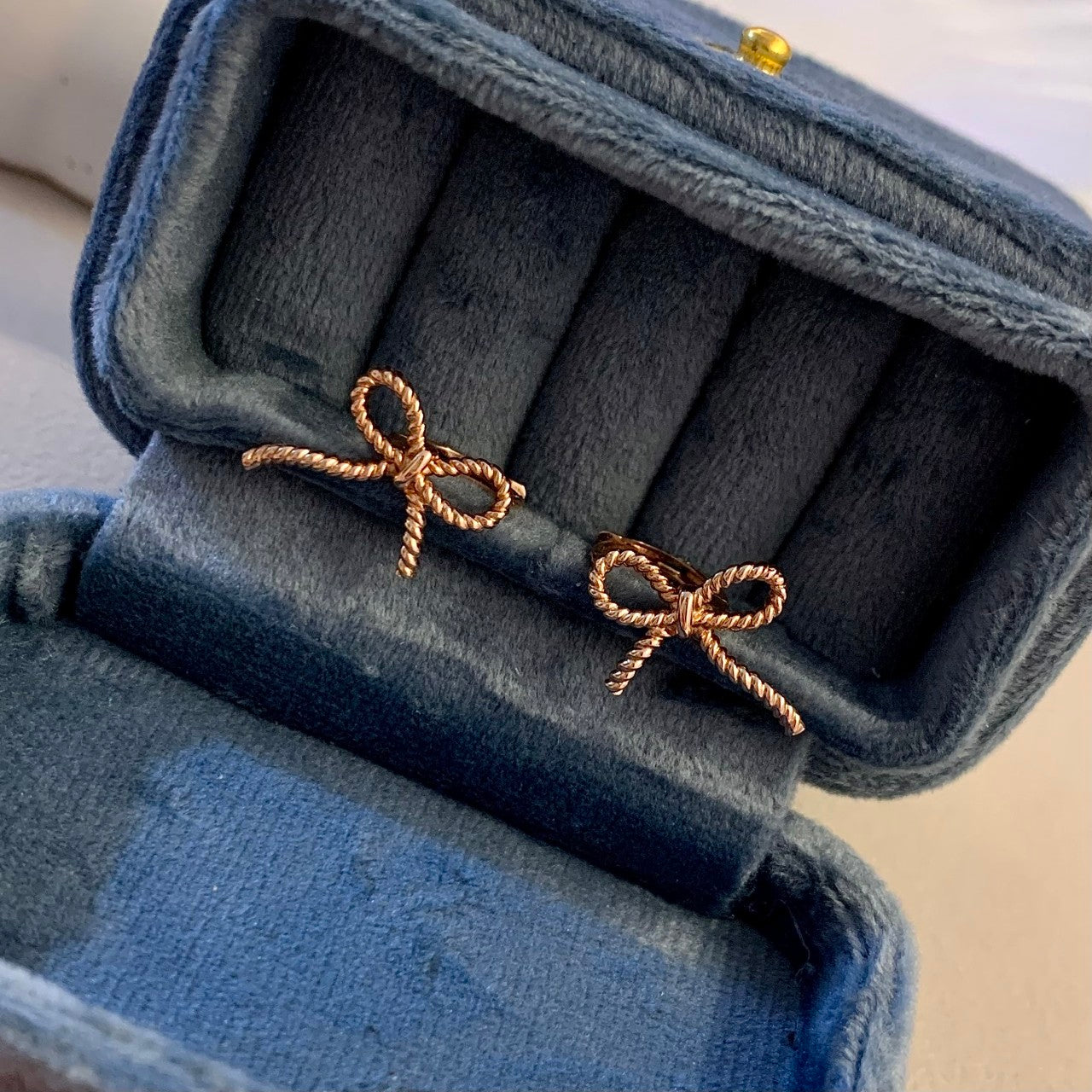 Bow Earrings