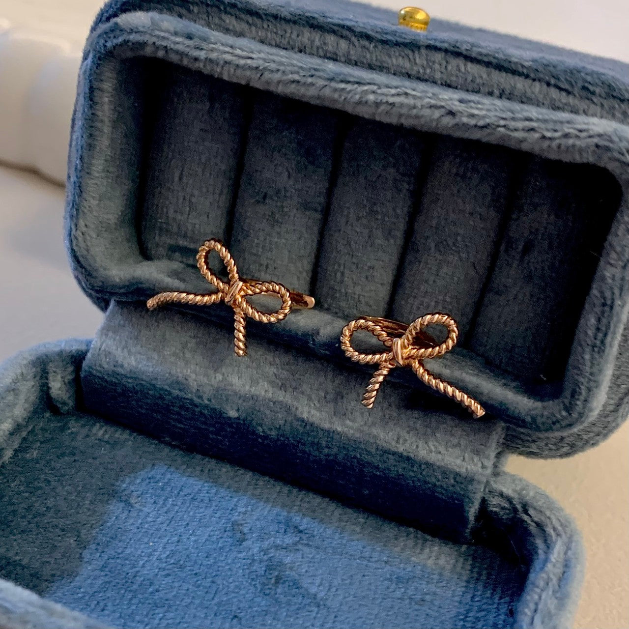 Bow Earrings