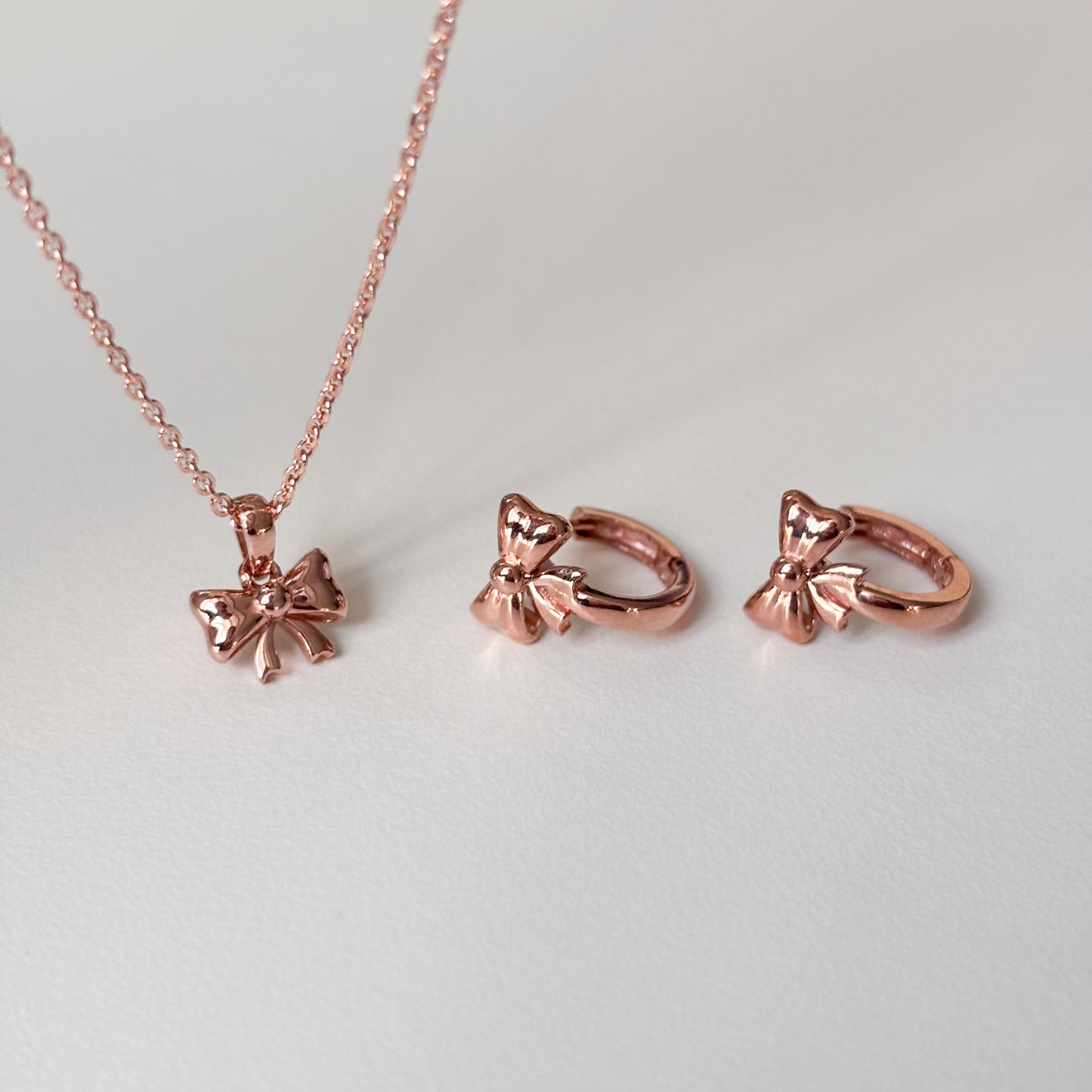 Bow Earrings