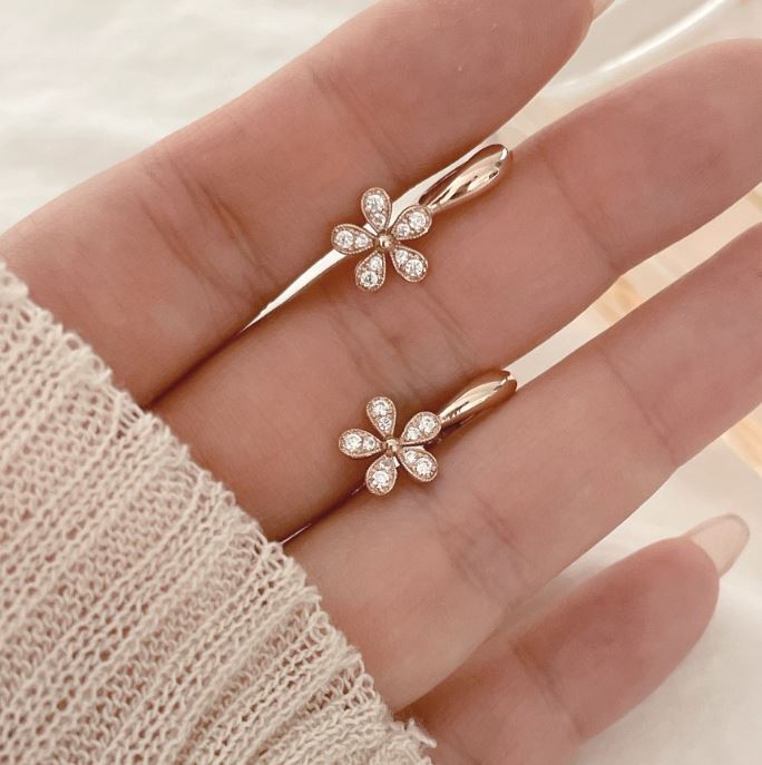 Daisy Earrings