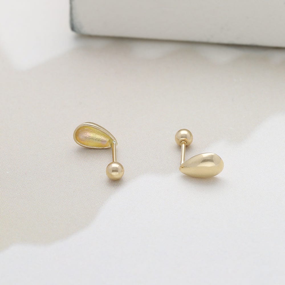 Teardrop Piercing