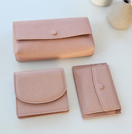 Button Pouch Wallet