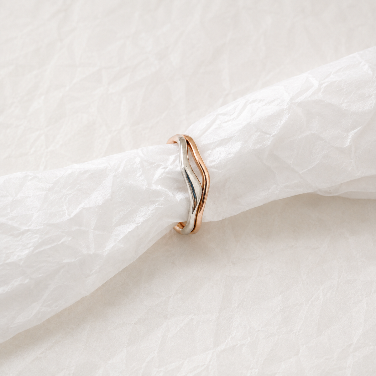 Two Tone Wavy Band