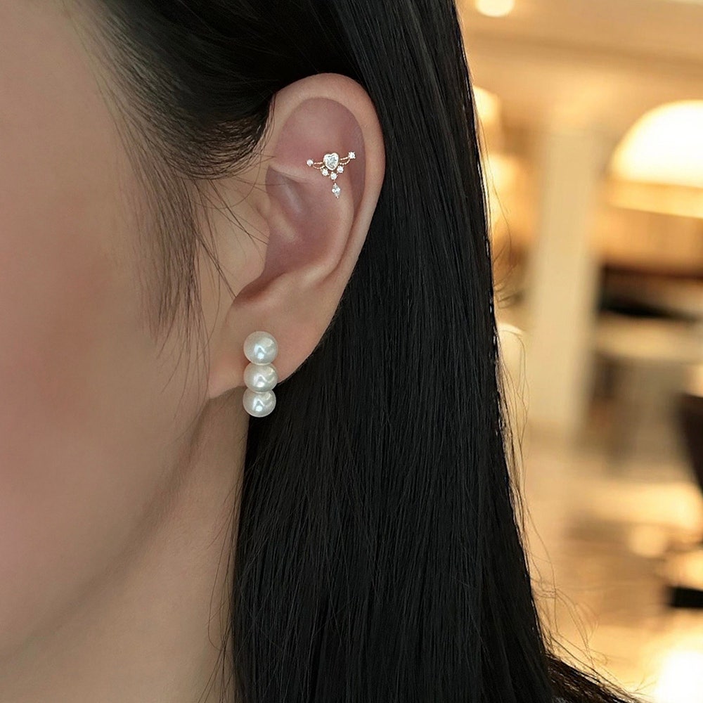 Triple Pearl Piercing