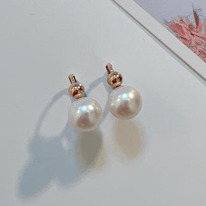 Point Pearl Earrings