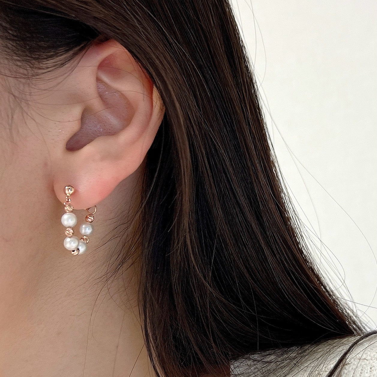 Pearl Holly Earrings