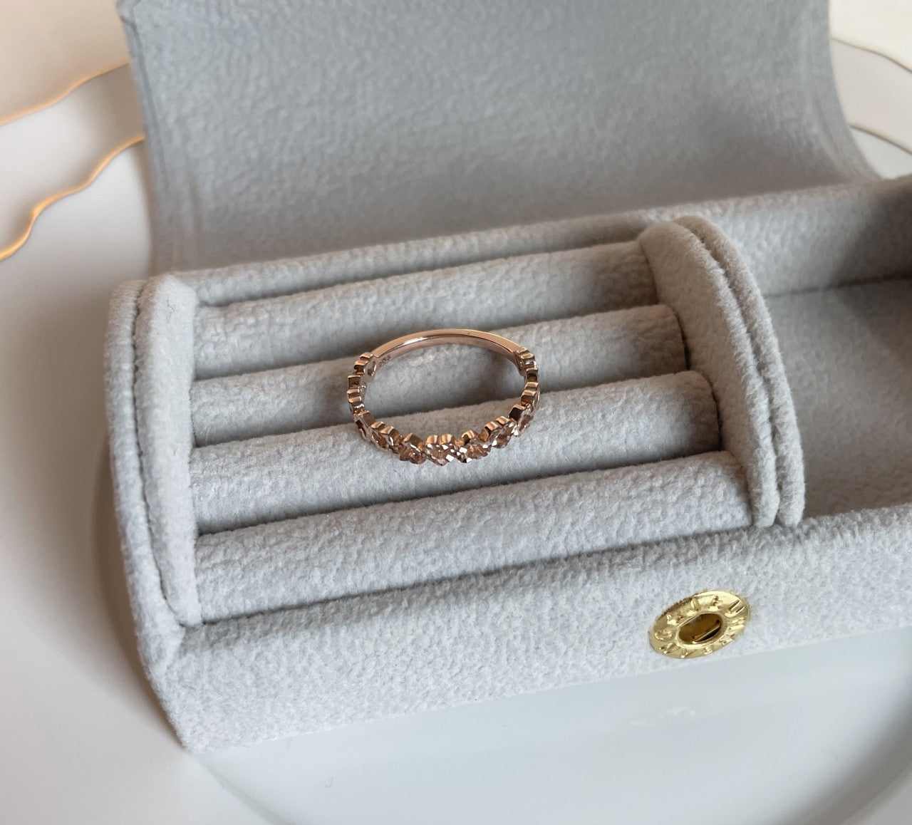 Cutting Heart Ring