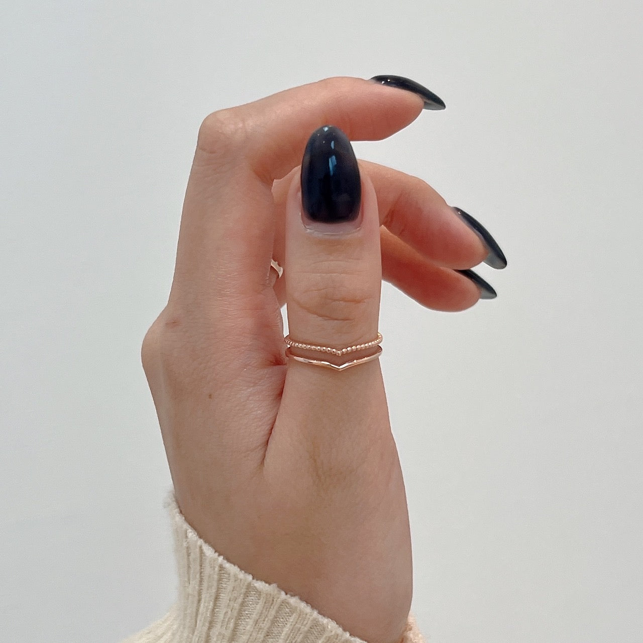 Double V Band Ring