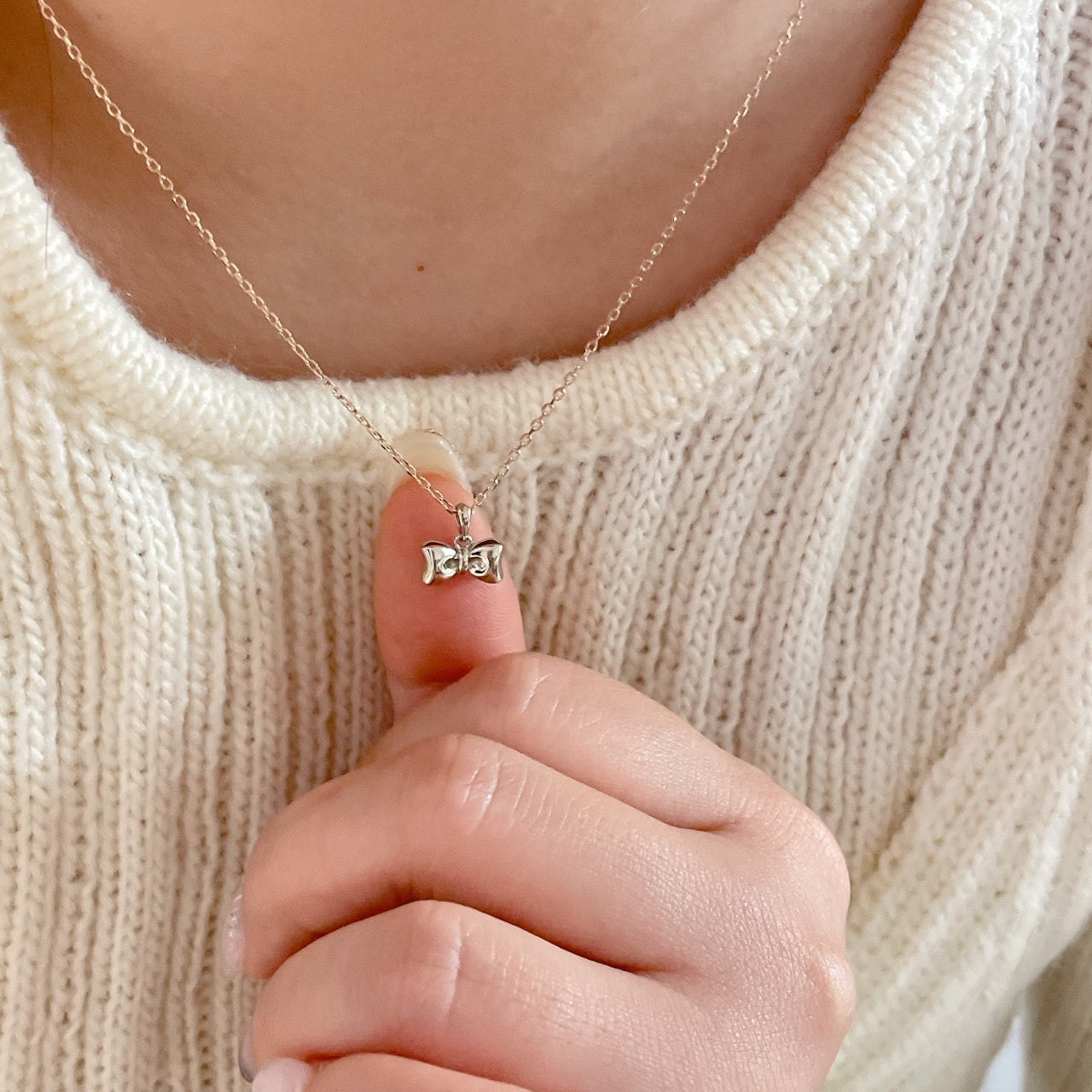 Mini Ribbon Necklace