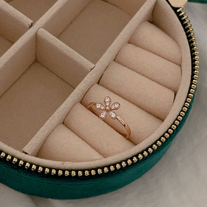Daisy Ring