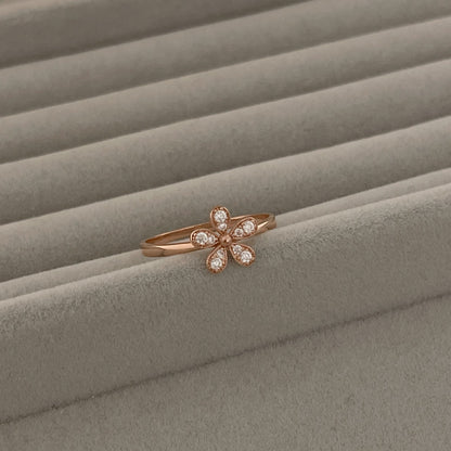Daisy Ring