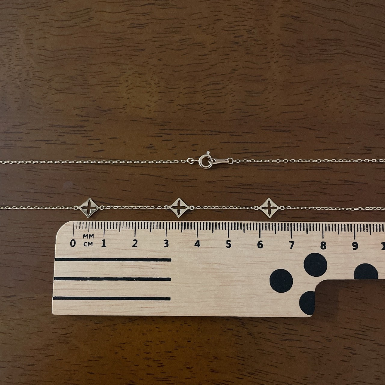 Rhombus Chain Necklace
