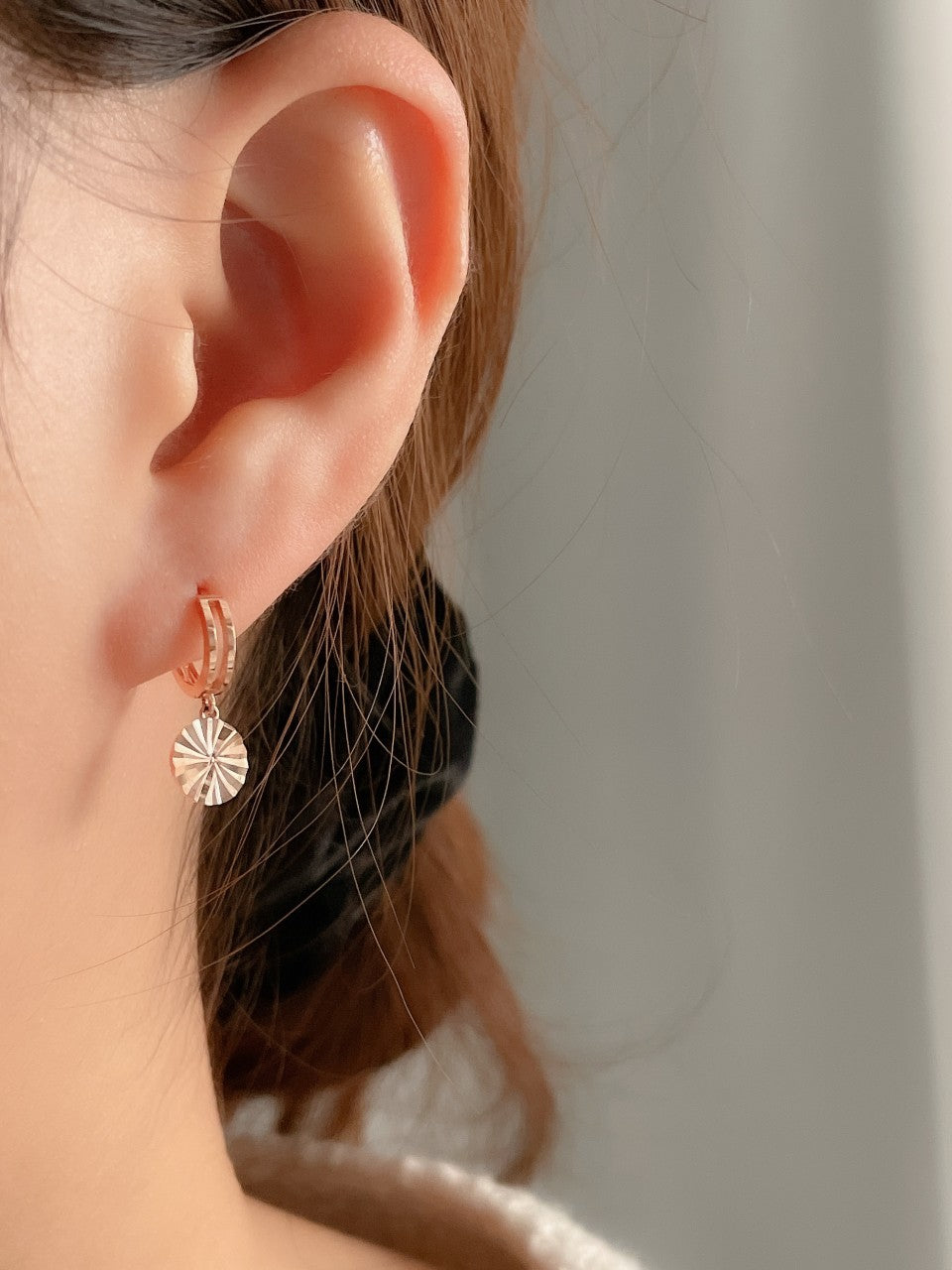 Round Disk Earring
