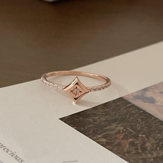 Rhombus Ring
