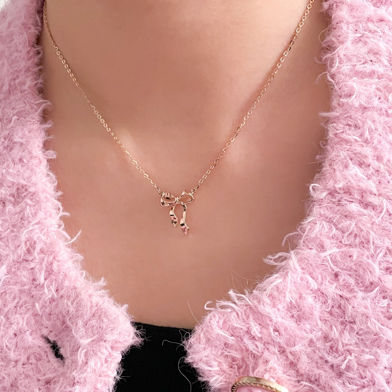 Ribbon Necklace