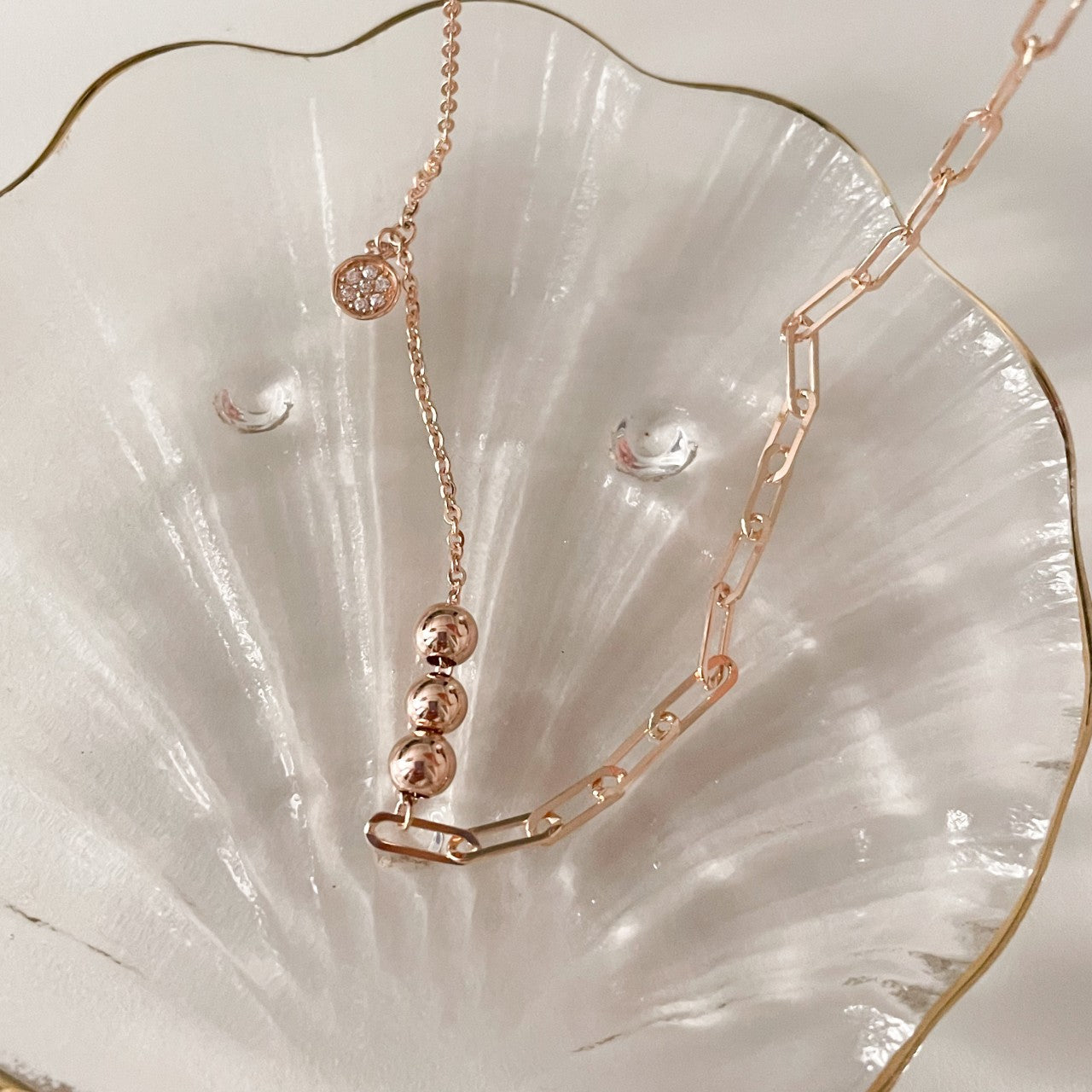 Ball Point Necklace
