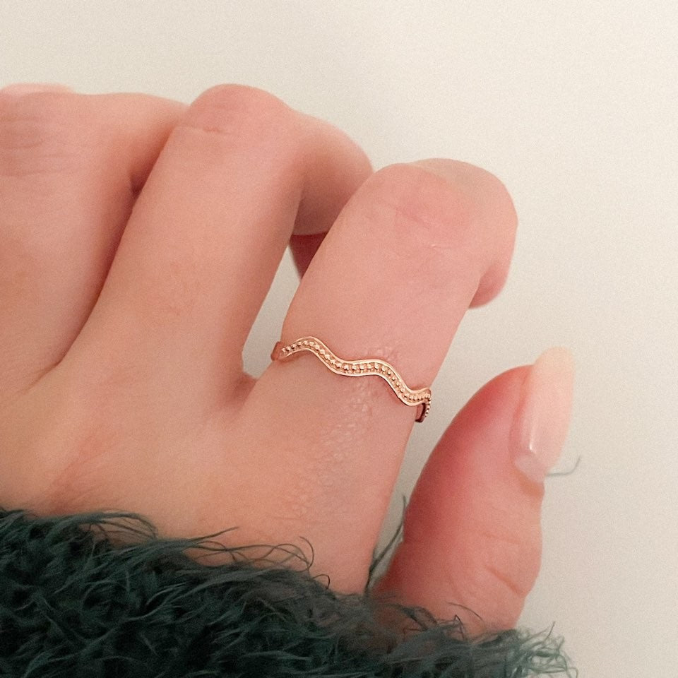 Wave Ring