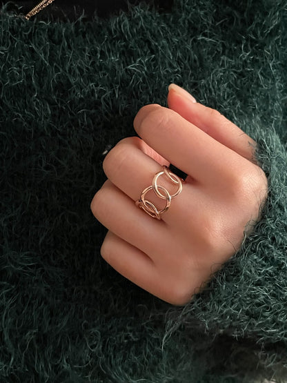 Circle Link Ring