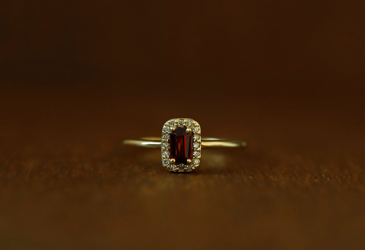 Garnet Ring