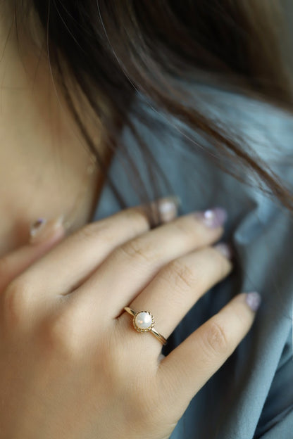 Pearl Ring